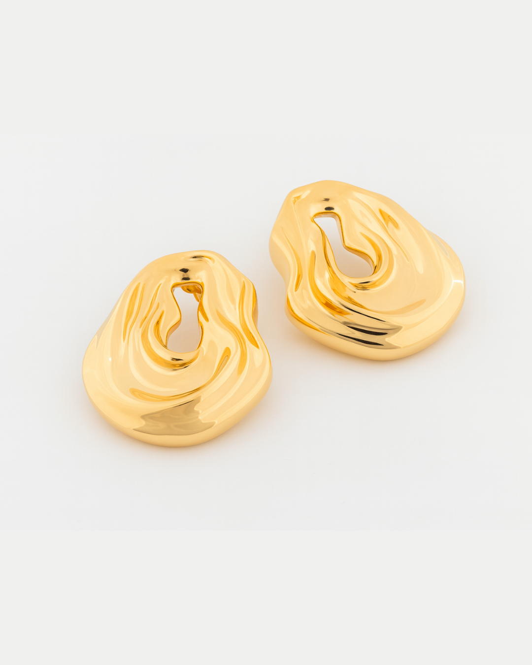 Clarice Maxi Gold earring